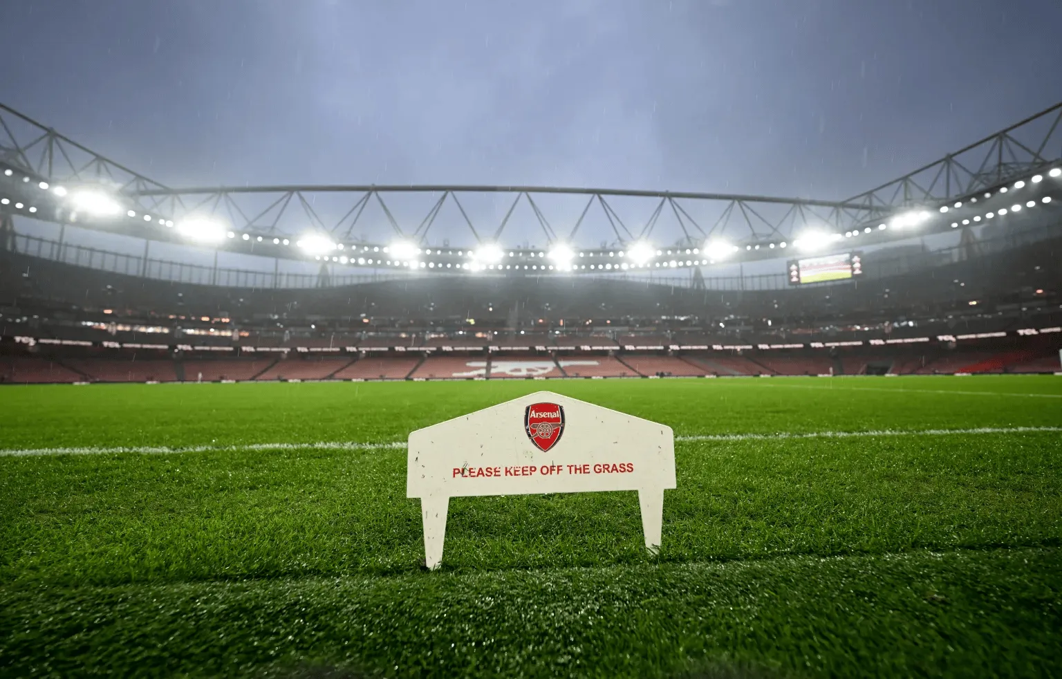 NBA-跟队：阿森纳赛程太密集导致酋长草坪受损严重，或无缘评奖