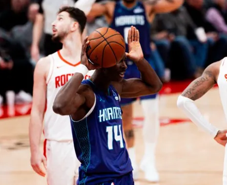 直播吧-势如破竹！黄蜂客胜火箭豪取八连胜，战绩来到24胜28负